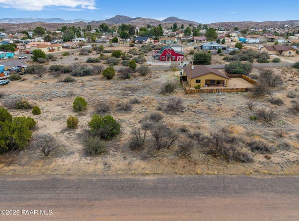 20635 E Mesa Verde Road, Mayer, AZ 86333