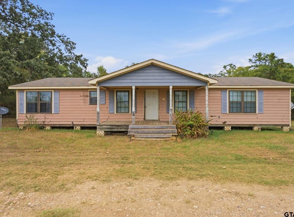 2193 W CR 3209, Mt Enterprise, TX 75681