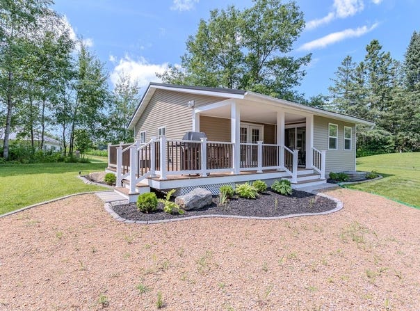 176310 TOPS ROAD, Hatley, WI 54440-9999