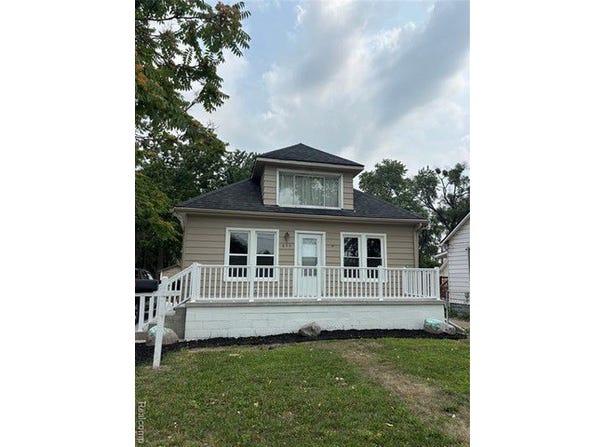 850 Montie Road, Lincoln Park, MI 48146