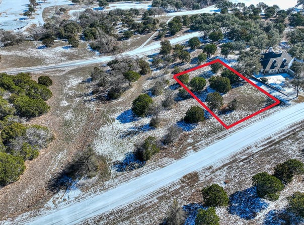 7129 Carnoustie Drive, Cleburne, TX 76033