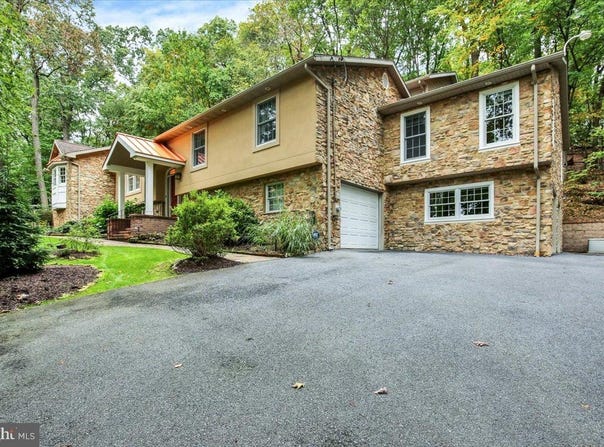 45 KUTZ Road, TEMPLE, PA 19560
