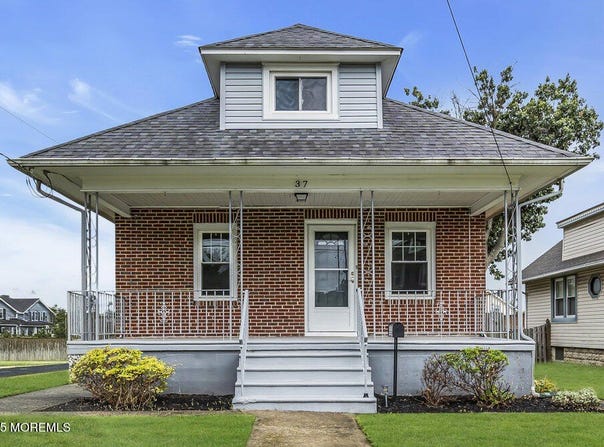 37 Knight Avenue, Runnemede, NJ 08078