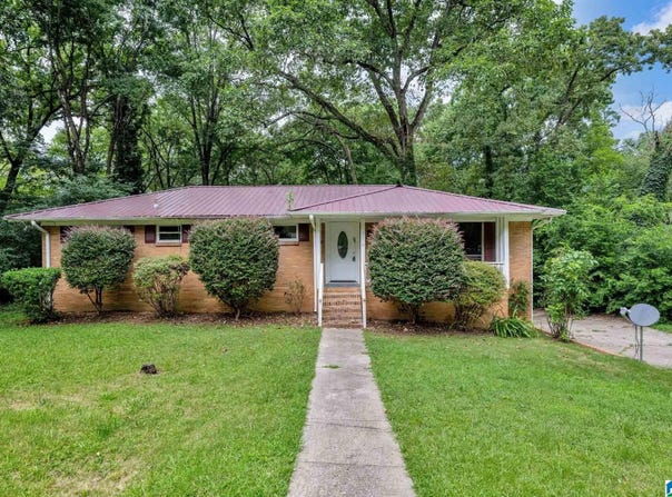 2416 NW 4TH STREET, CENTER POINT, AL 35215