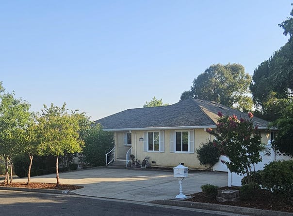 6572 Jonella Way, Redding, CA 96003