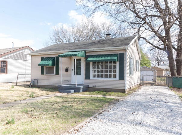 1608 S Kerth Avenue, Evansville, IN 47714