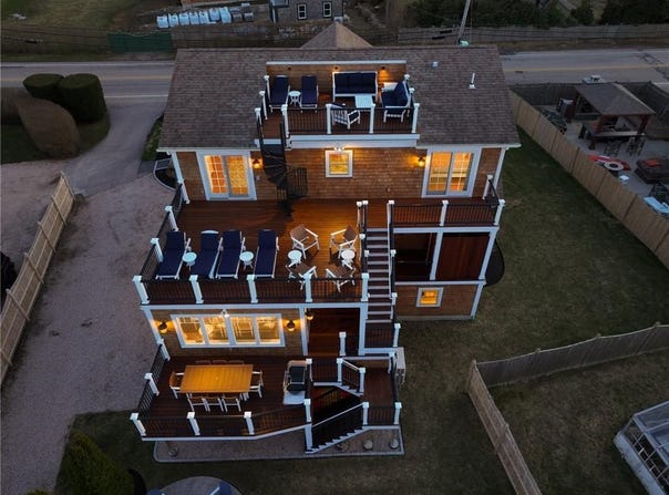 81 South Pier Road, Narragansett, RI 02882