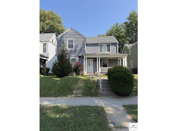 1006 W 7th Street, Sedalia, MO 65301