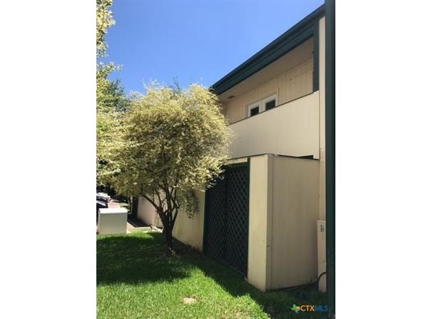 6718 Silvermine Drive, Austin, TX 78736
