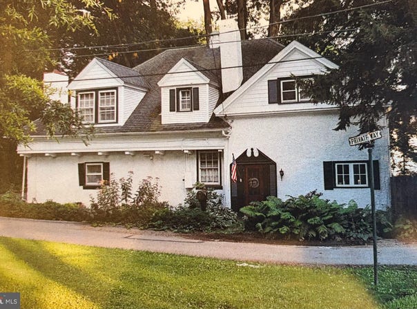 1 PRIVATE Way, WAYNE, PA 19087