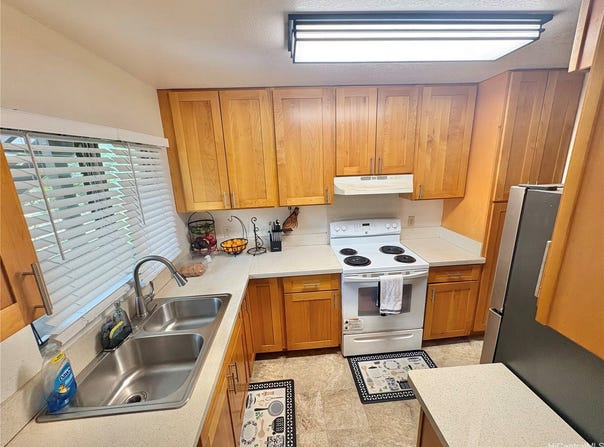 96-216 Waiawa Road, Pearl City, HI 96782