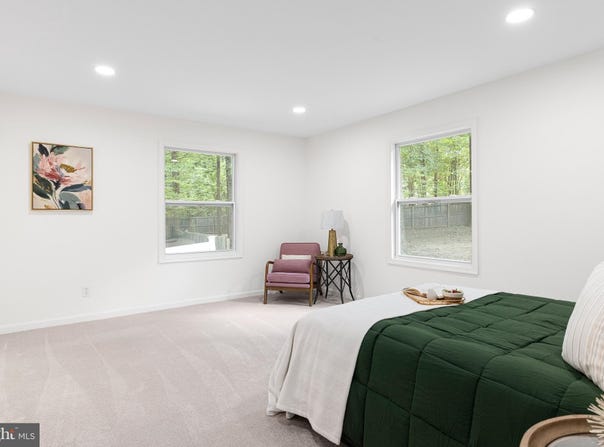 194 BLACK CUB RUN LANE, HARPERS FERRY, WV 25425
