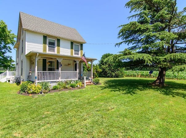 29682 BURTONS SHORE RD, LOCUSTVILLE, VA 23404