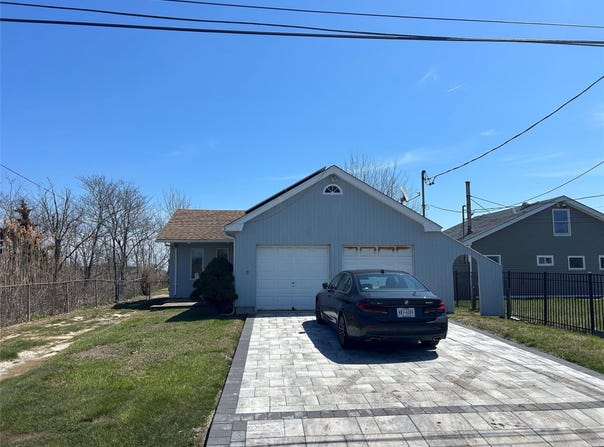 47 Oceanview Drive, Mastic Beach, NY 11951