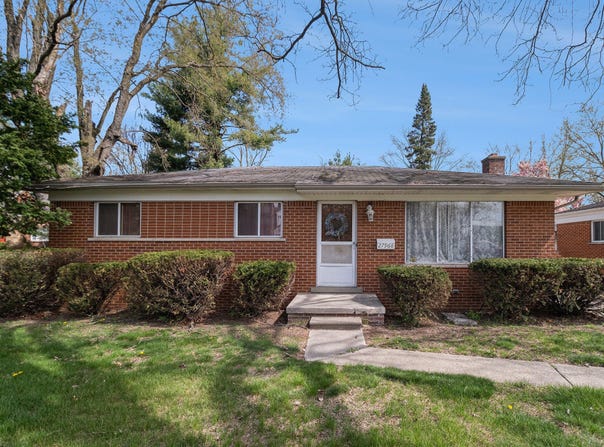 27968 Shiawassee Street, Farmington Hills, MI 48336