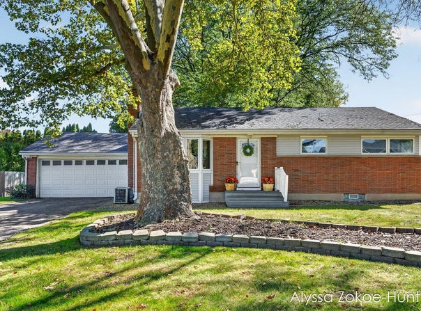 1938 Moerland Court NW, Grand Rapids, MI 49504