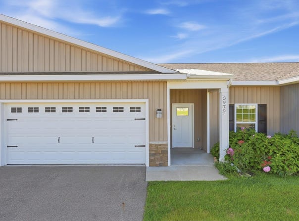 3972 Reserve Drive, Wyoming, MI 49519
