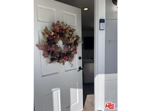 1947 Fullerton Ave, Costa Mesa, CA 92627