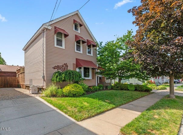 236 Cherry Street, Schenectady, NY 12306