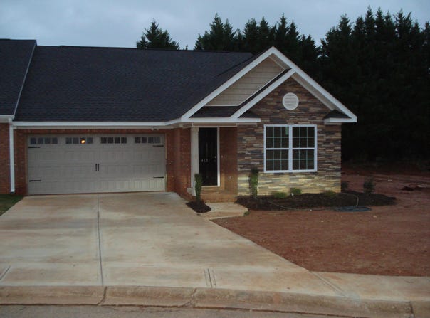 413 Amelia Springs Lane, Moore, SC 29369