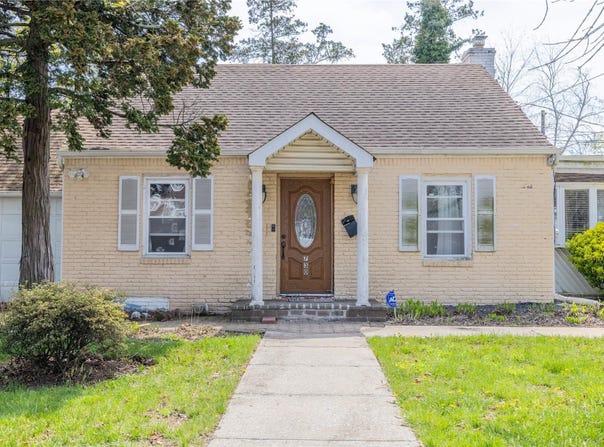 730 Goodrich Street, Uniondale, NY 11553