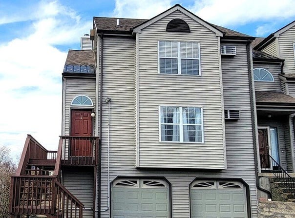 10 Taft Pointe, Waterbury, CT 06708
