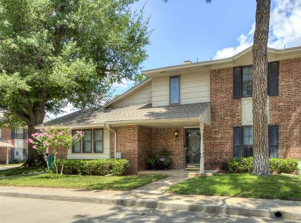 9009 N May Avenue, Oklahoma City, OK 73120