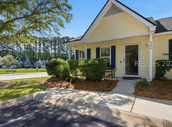 200 West Sq, Bluffton, SC 29910
