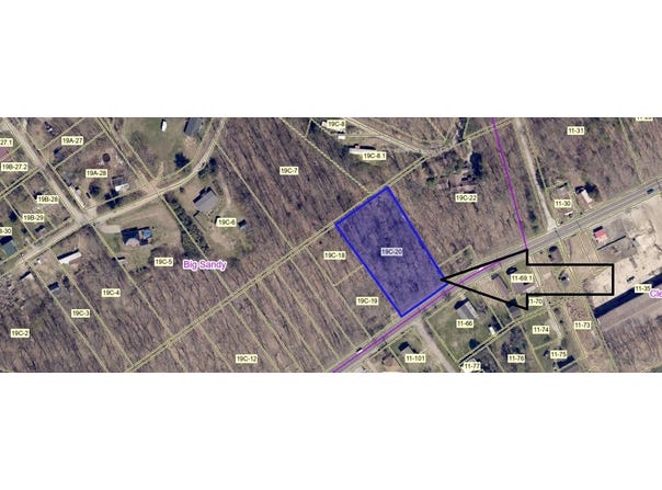 Elk River Rd N, Clendenin, WV 25045