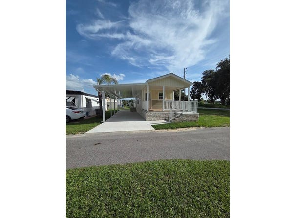 1002 Illinois ST SE, Fort Meade, Florida, FL 33841