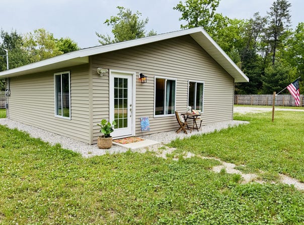 4223 S Harvard Avenue, Baldwin, MI 49304