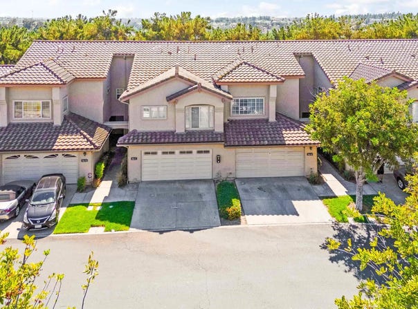 984 Palm Valley Circle unit: D, Chula Vista, CA 91915