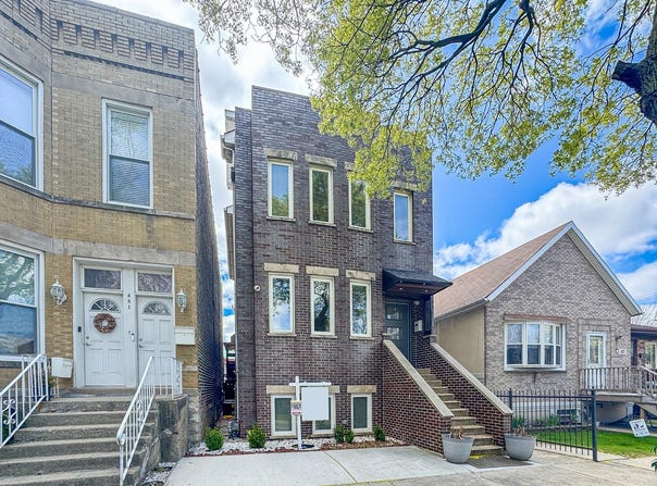 455 W 38th Street, Chicago, IL 60609
