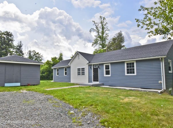 178 N Easton Belmont Pike, Stroudsburg, PA 18360