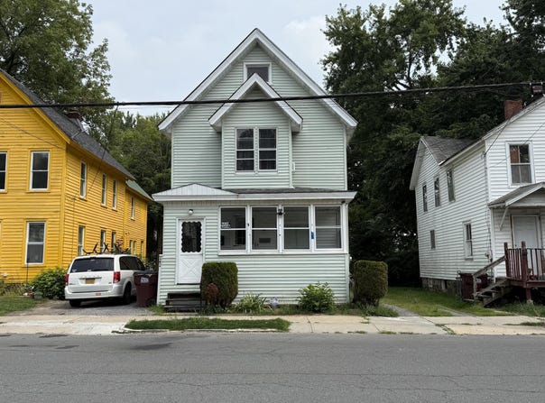 242 Bleecker Street, Gloversville, NY 12078