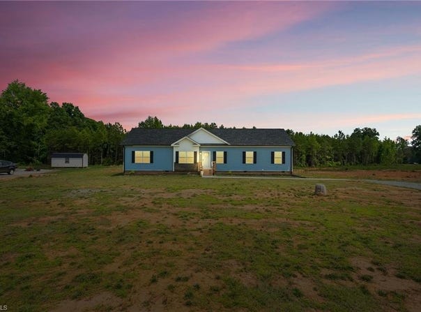 565 Dabbs Farm Road, Yanceyville, NC 27379