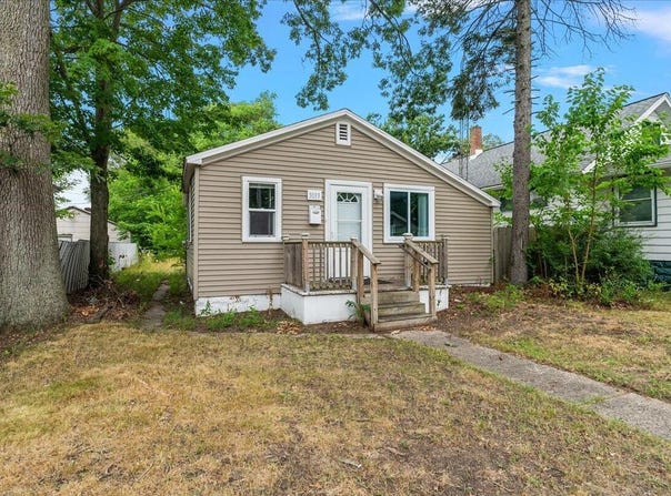3033 Morton Avenue, Muskegon Heights, MI 49444