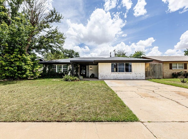 5503 9th Street, Lubbock, TX 79416