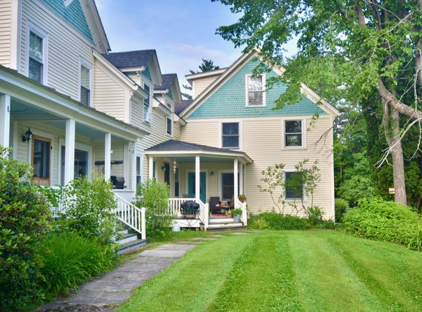 19 Pleasant Street, Rangeley, ME 04970