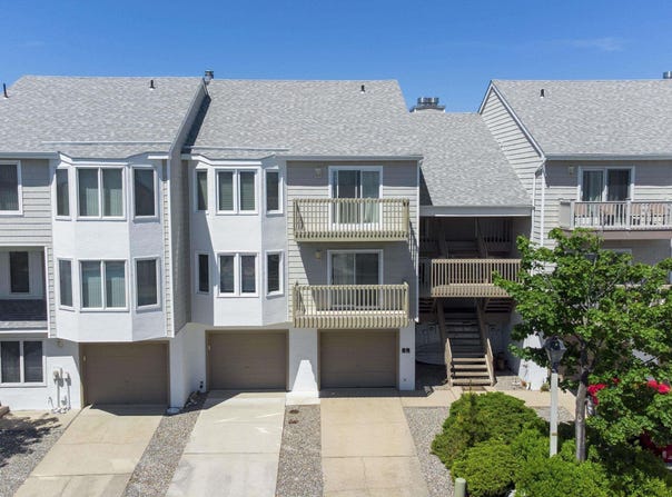 17 Coquille, Brigantine, NJ 08203