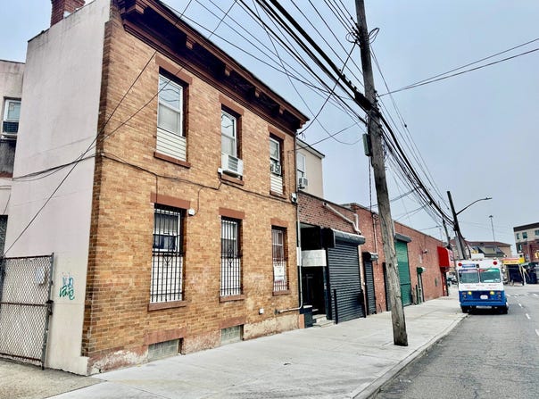 91-15 188th st, Jamaica, NY 11423