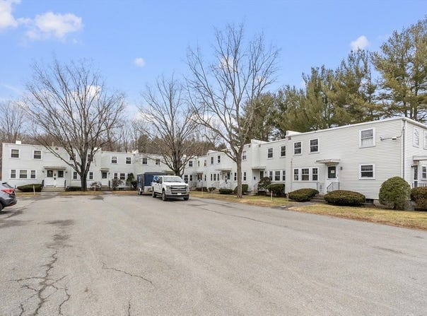 50 Spruce St, Acton, MA 01720