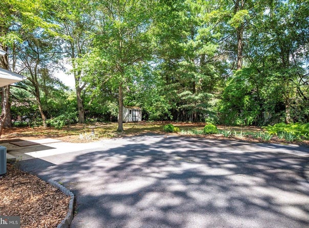 1305 TANEY AVENUE, SALISBURY, MD 21801