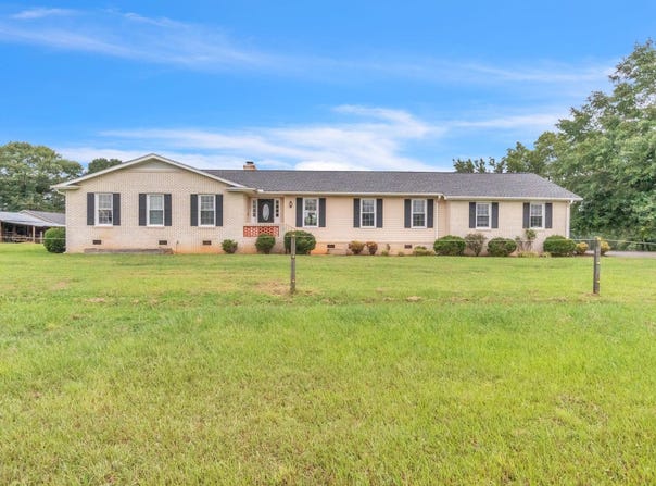 4050 New Cut Road, Inman, SC 29349
