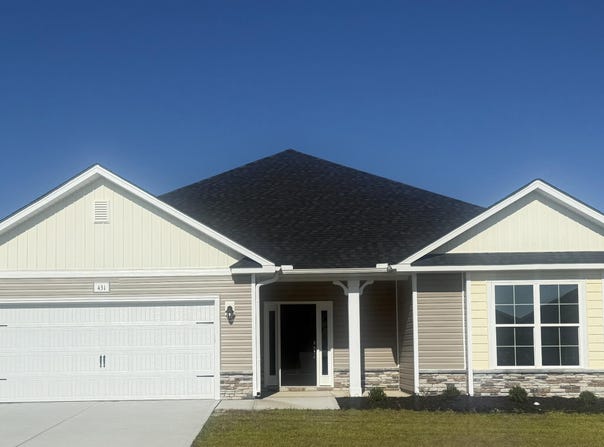 431 Seashore Street, Grimesland, NC 27837