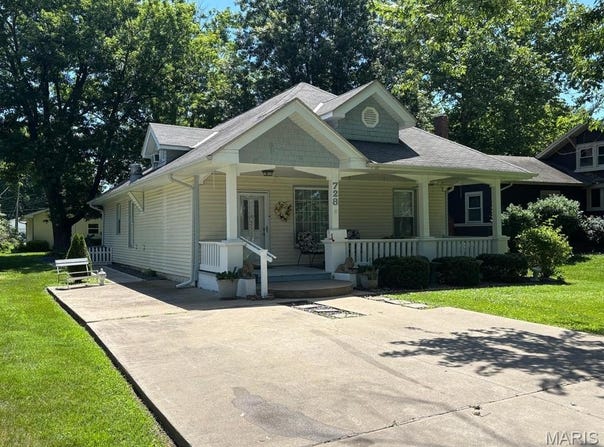 728 Stanton Avenue, Monroe, MO 63456