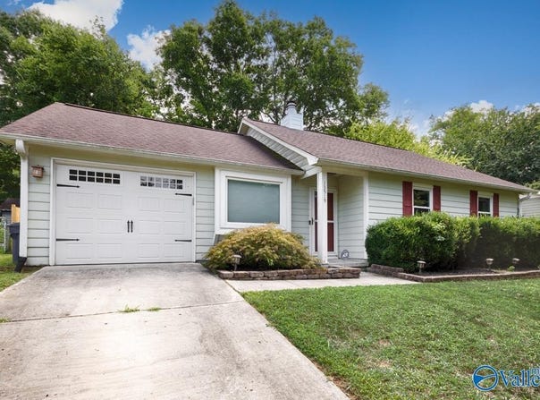 13919 Hurstland Drive, Huntsville, AL 35803