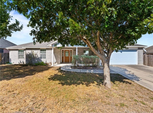 103 Collins Street, Odem, TX 78370