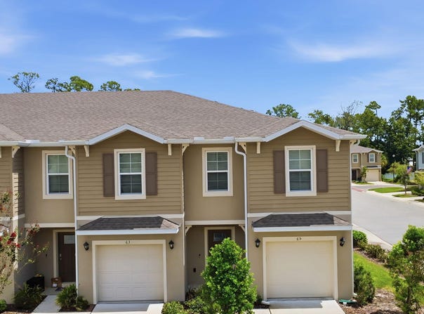 65 Bella Lago Circle, Port Orange, FL 32129