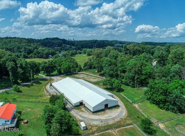 500 Miller Rd, Clinton, TN 37716